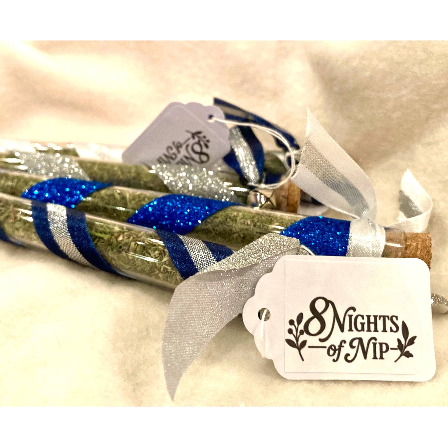 Festive Catnip Vials – Santa’s Kitty Crack / 8 Nights of Nip