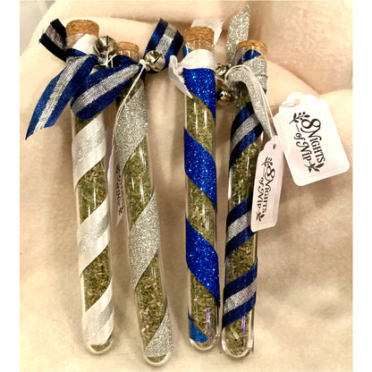 Festive Catnip Vials – Santa’s Kitty Crack / 8 Nights of Nip