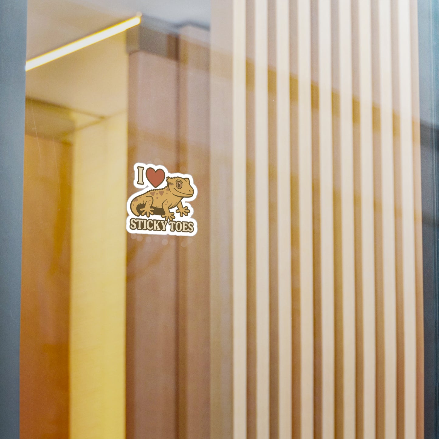I Heart Sticky Toes - Crested Gecko Sticker